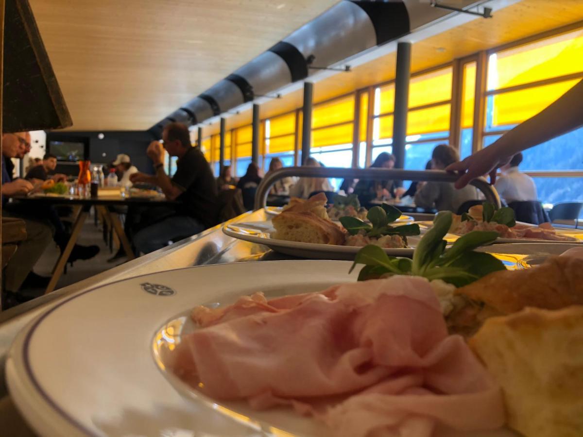 بيت شباب Touring Club Svizzero - Sezione Ticino Quinto المظهر الخارجي الصورة